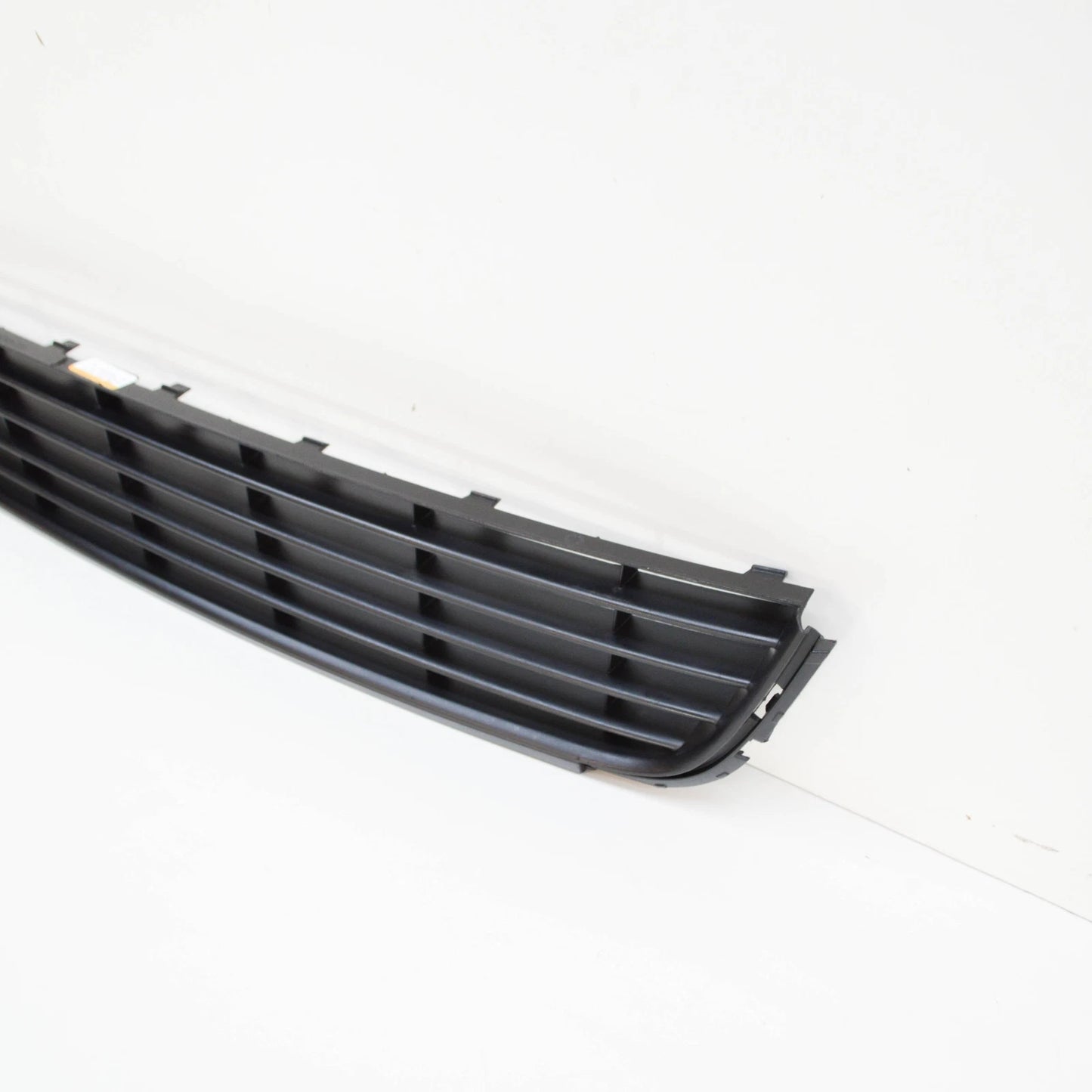 NEW VOLKSWAGEN GOLF MK6 FRONT BUMPER CENTER VENT GRILLE 1K9853677A9B9 ORIGINAL