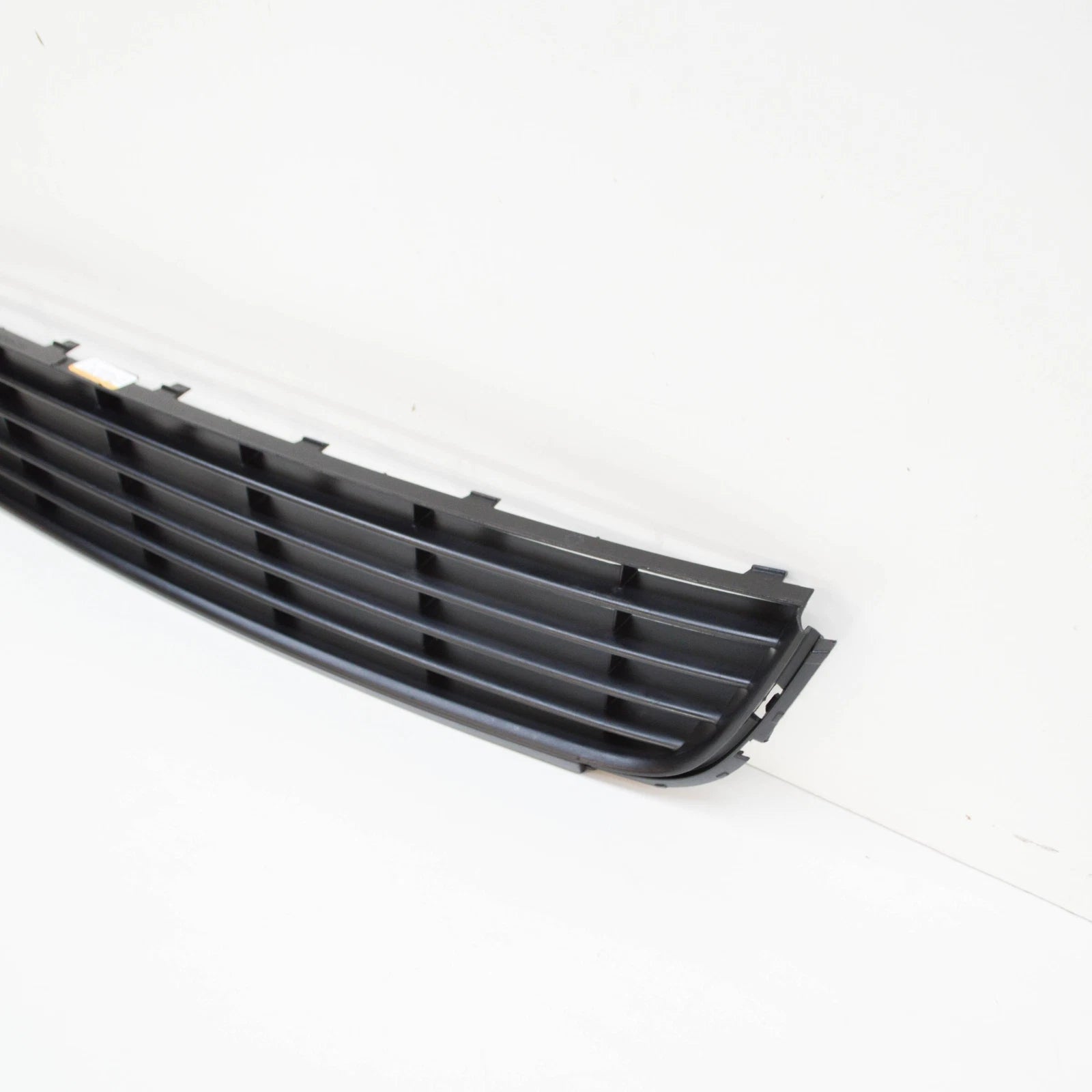 NEW VOLKSWAGEN GOLF MK6 FRONT BUMPER CENTER VENT GRILLE 1K9853677A9B9 ORIGINAL