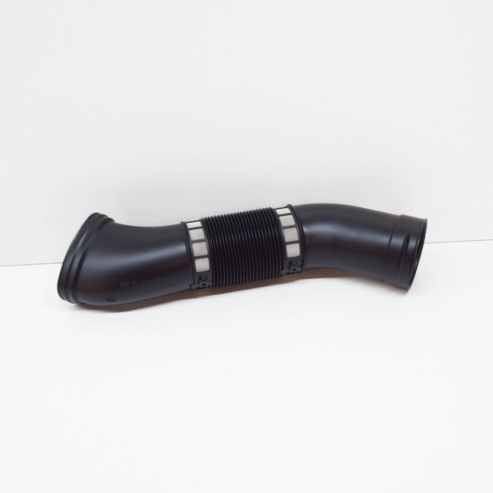 NEW MB S W220 LEFT SIDE AIR INTAKE PIPE HOSE S 350 PETROL A1120943782 ORIGINAL