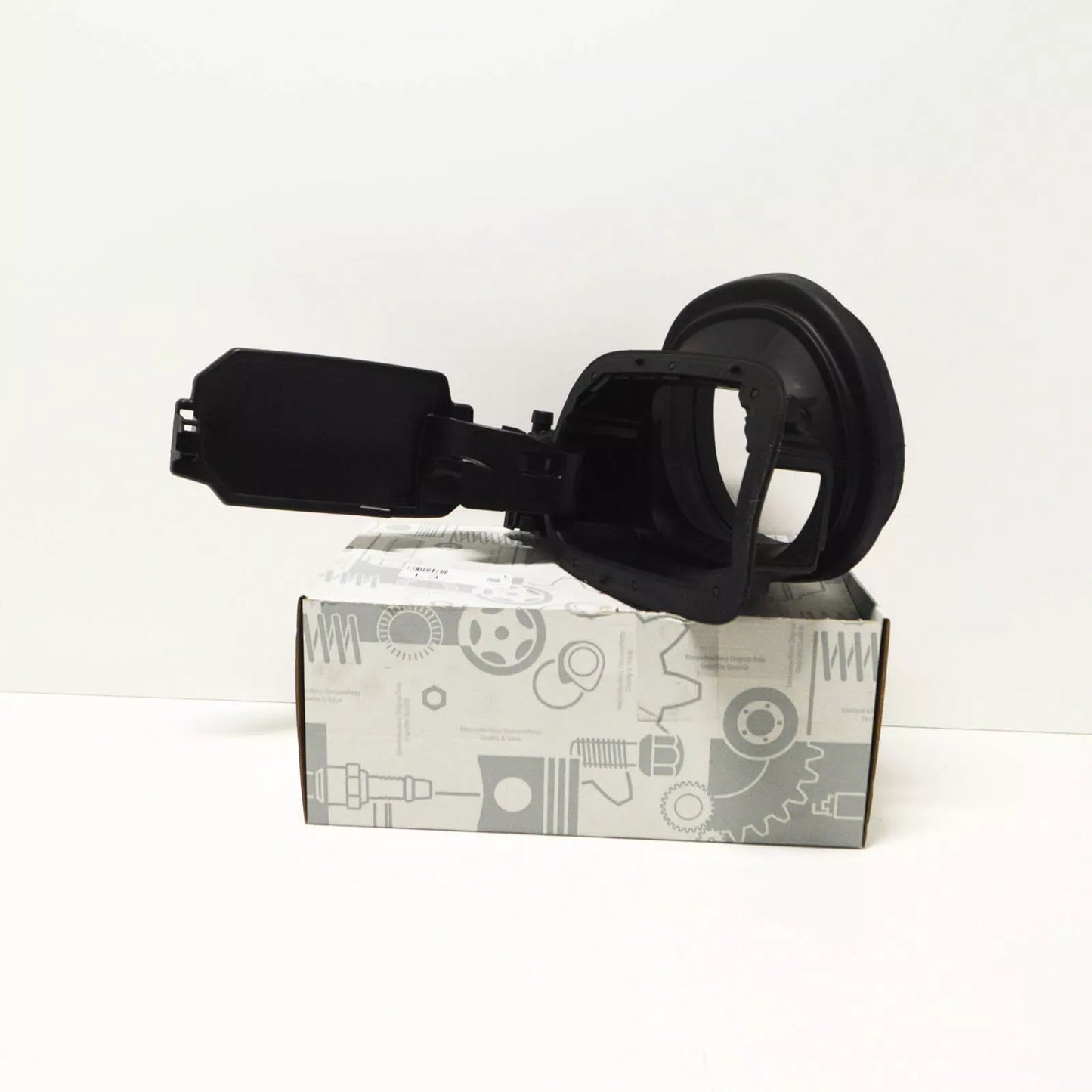 NEW MERCEDES BENZ S W222 REAR FENDER TANK FILLER RECESS A2226308403 ORIGINAL