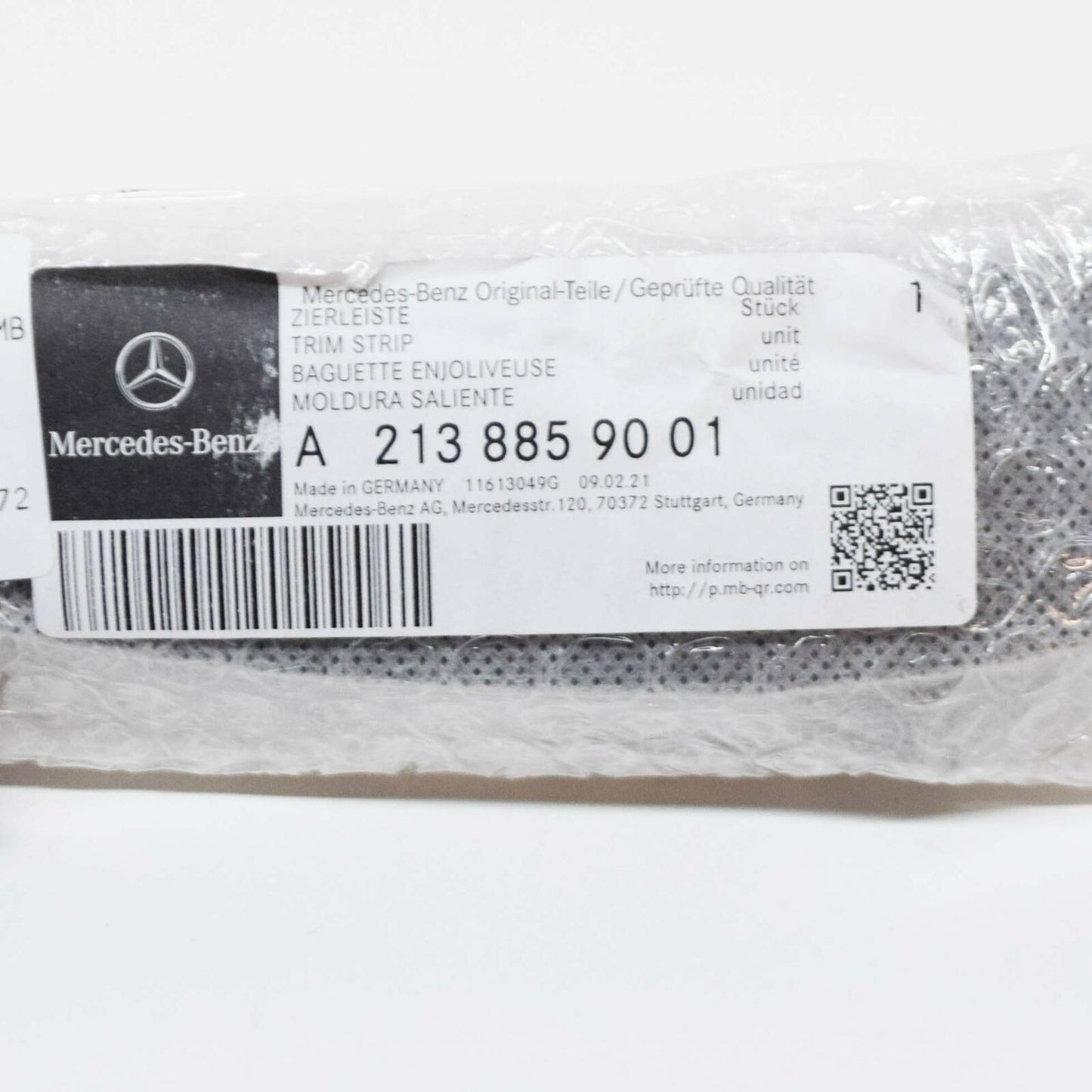 NEW MERCEDES-BENZ E W213 AMG FRONT BUMPER RIGHT TRIM STRIP A2138859001 ORIGINAL