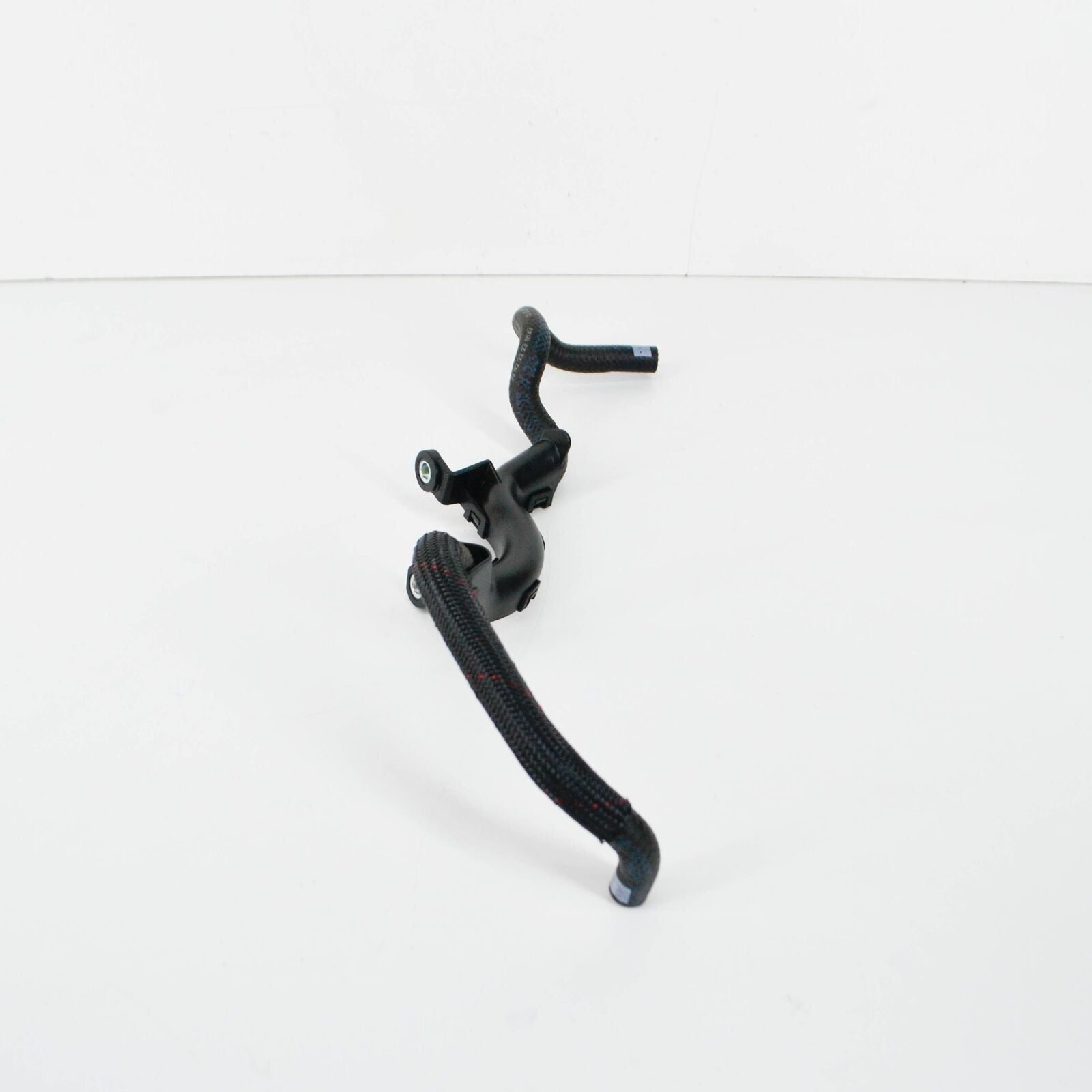 NEW MERCEDES-BENZ ML W164 FUEL LINE A6420702181 ORIGINAL