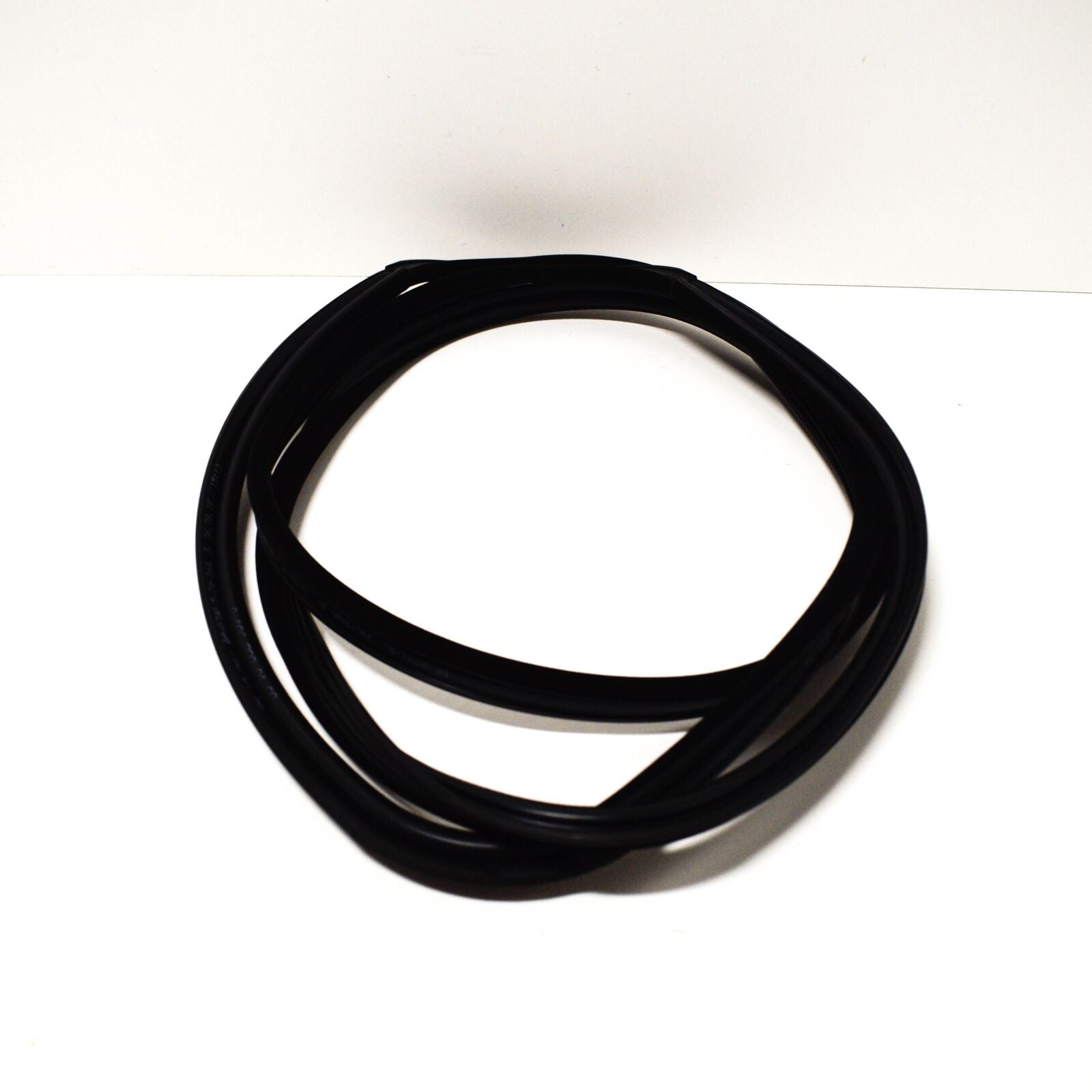 NEW MERCEDES BENZ S W126 SUNROOF PANEL SEAL A1267800198 ORIGINAL