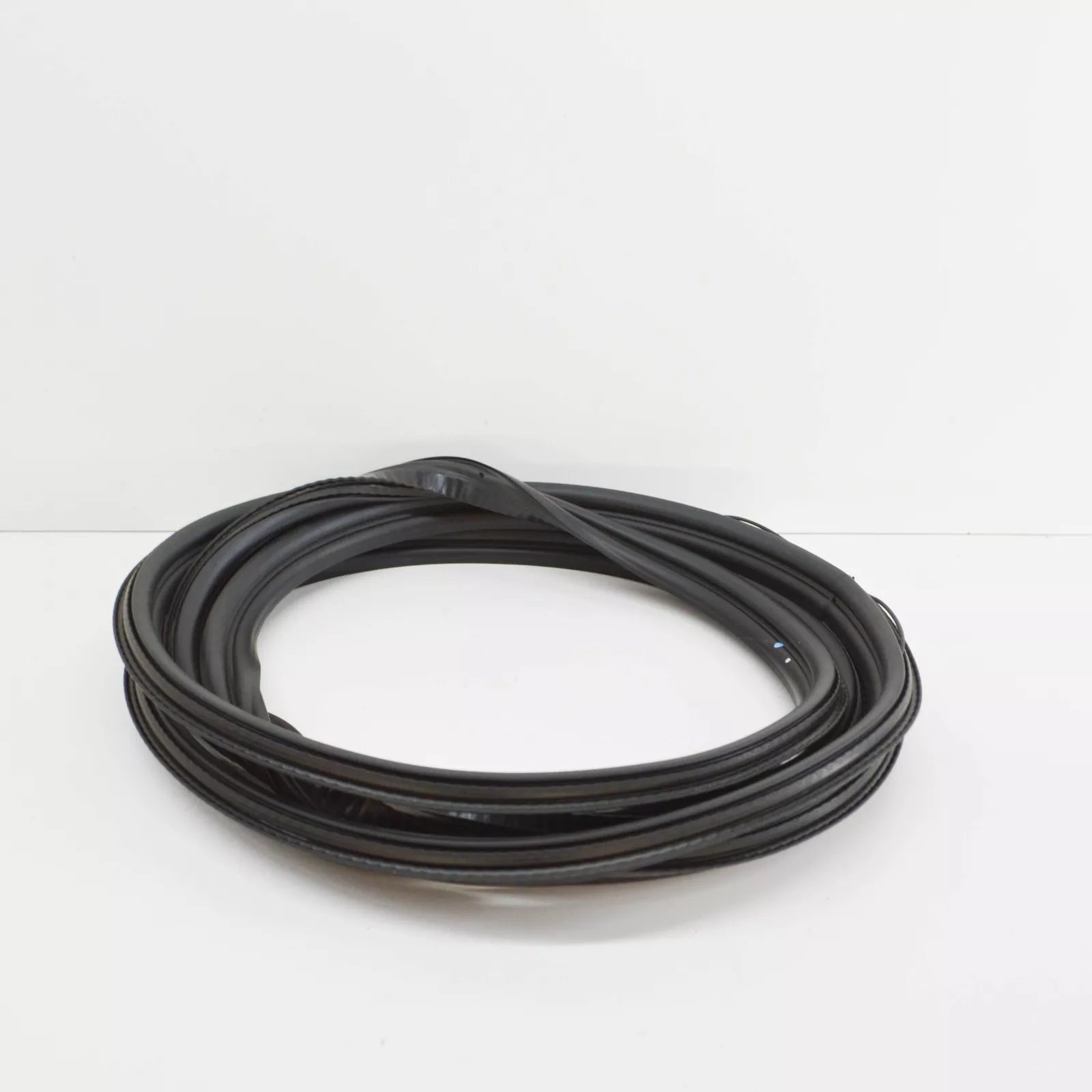 NEW MERCEDES-BENZ VITO W447 REAR END DOOR TAILGATE SEAL A4477411100 ORIGINAL