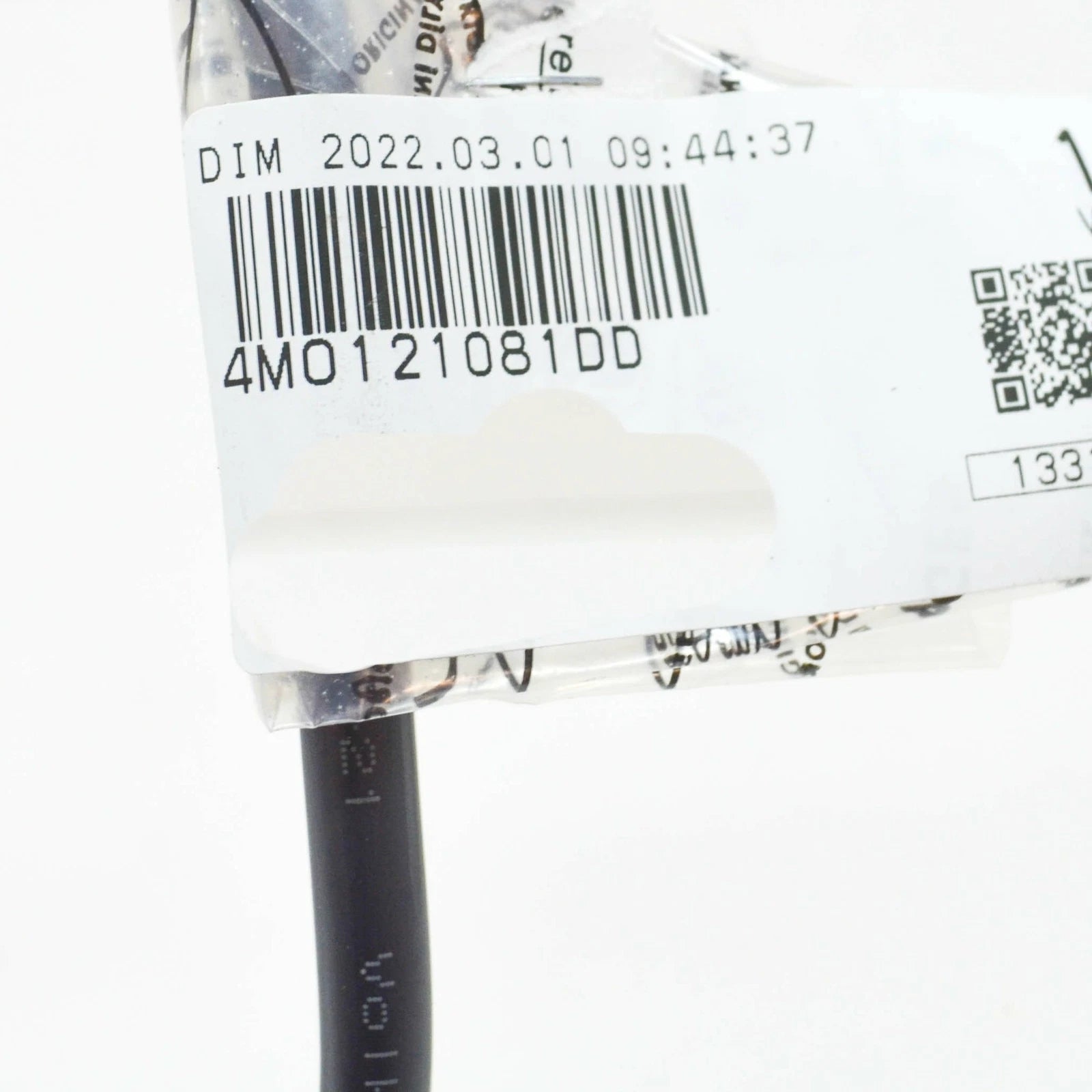 NEW AUDI Q8 ENGINE COOLANT HOSE PIPE 4M0121081DD ORIGINAL