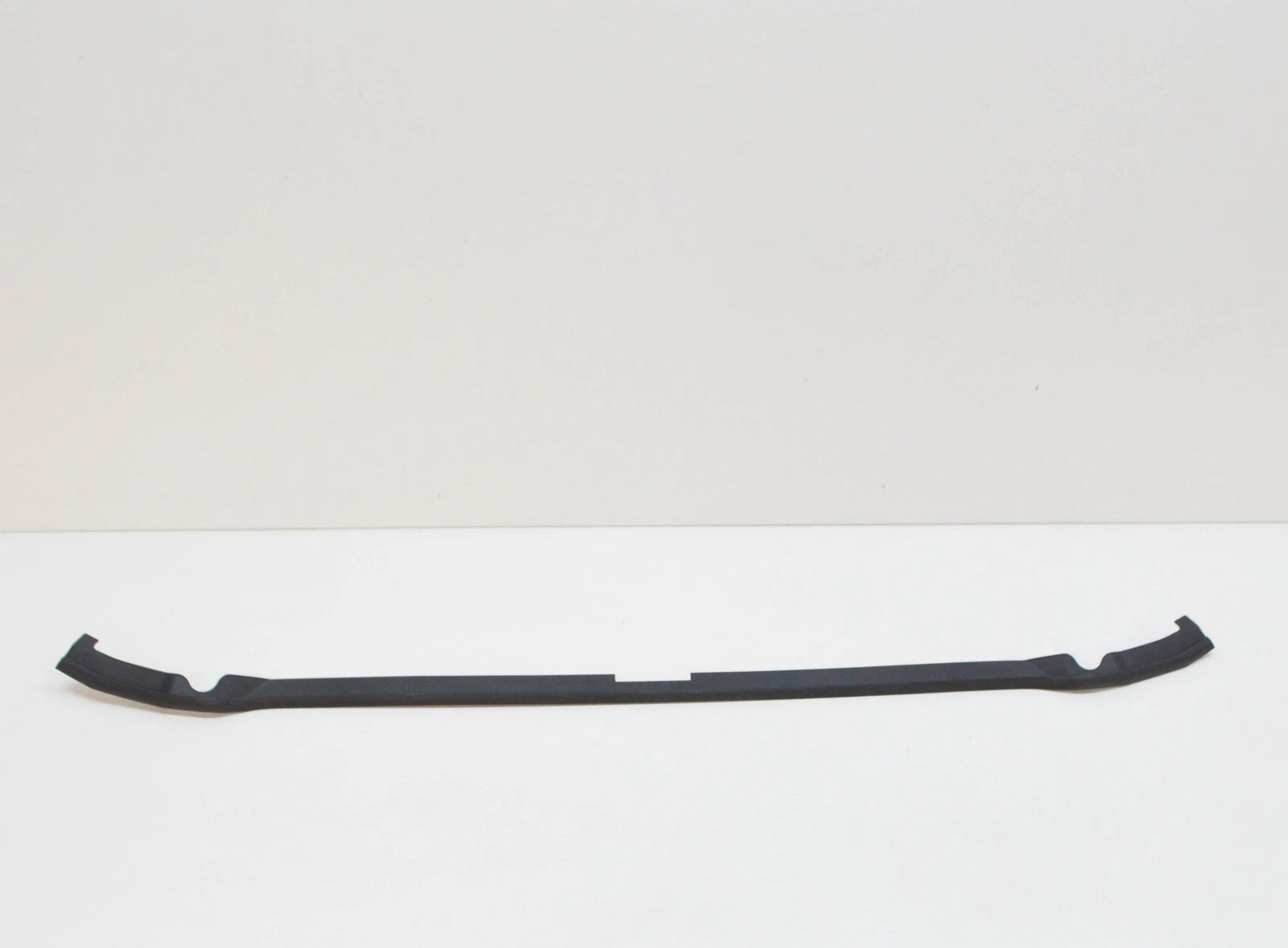 NEW AUDI Q5 8R FRONT BONNET EDGE PROTECTION 8R0823126H ORIGINAL