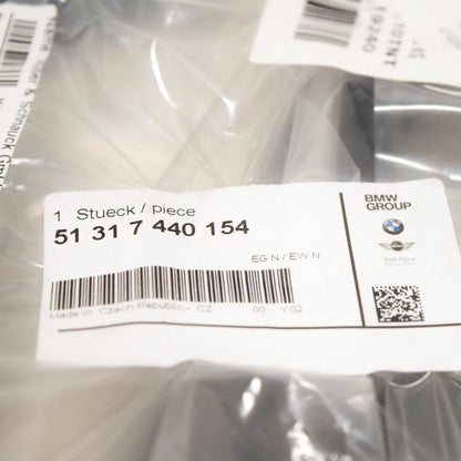 NEW BMW 1502 REAR WINDOW GLASS SEAL 51317440154 7440154 ORIGINAL