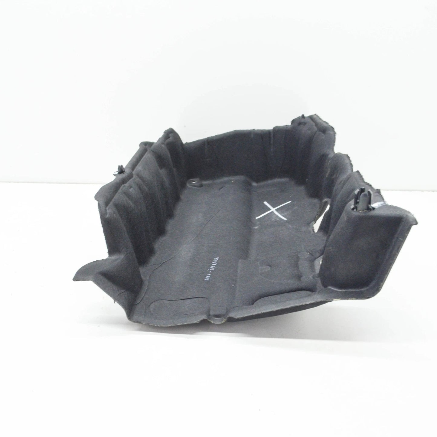 NEW AUDI A3 SPORTBACK 8V ENGINE OIL PAN COVER 04L103660A