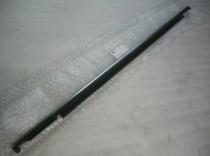 new ford kuga mk1 c394 front right door window trim strip 1590644 original