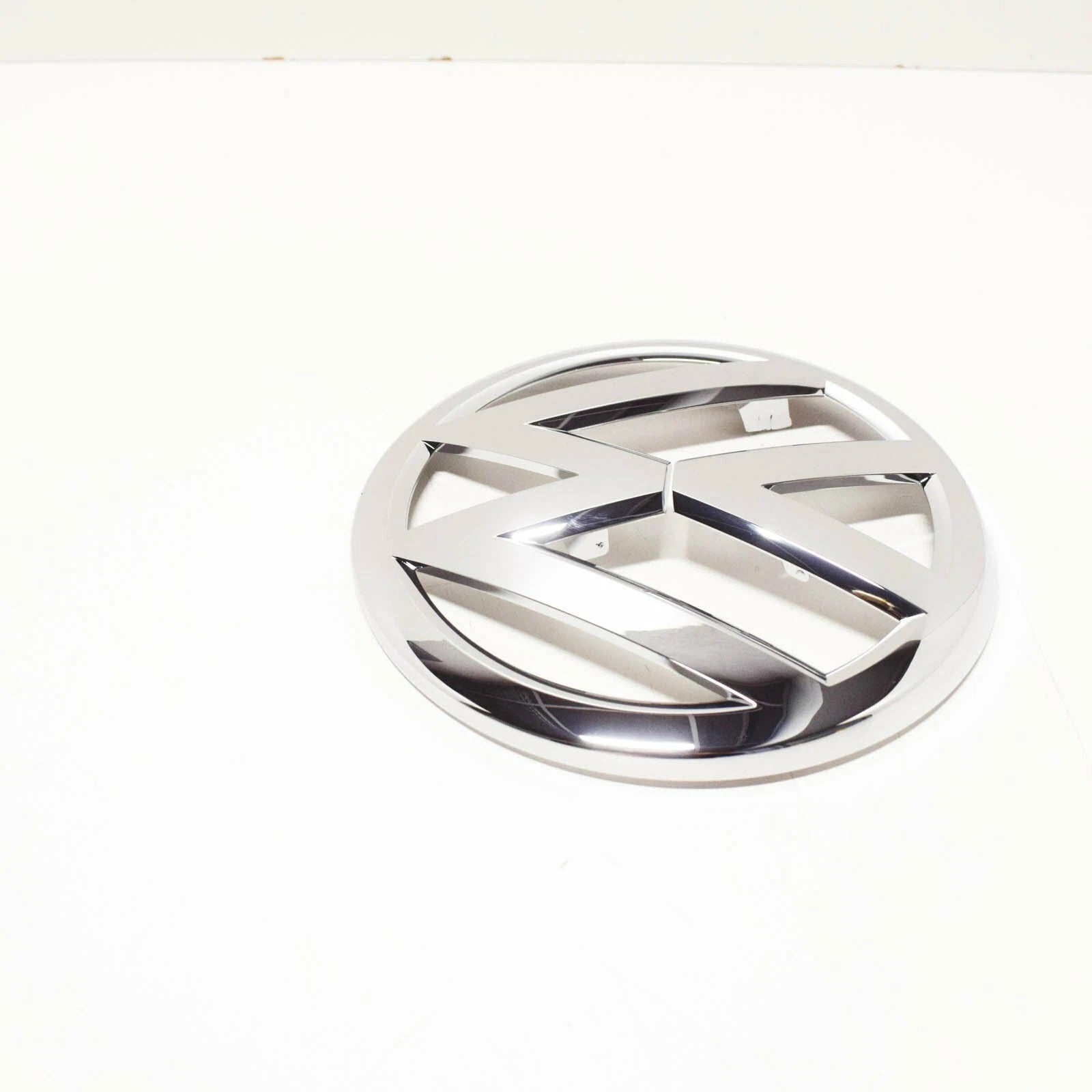 NEW VOLKSWAGEN TRANSPORTER T5 BONNET BADGE EMBLEM 7E0853601G2ZZ
