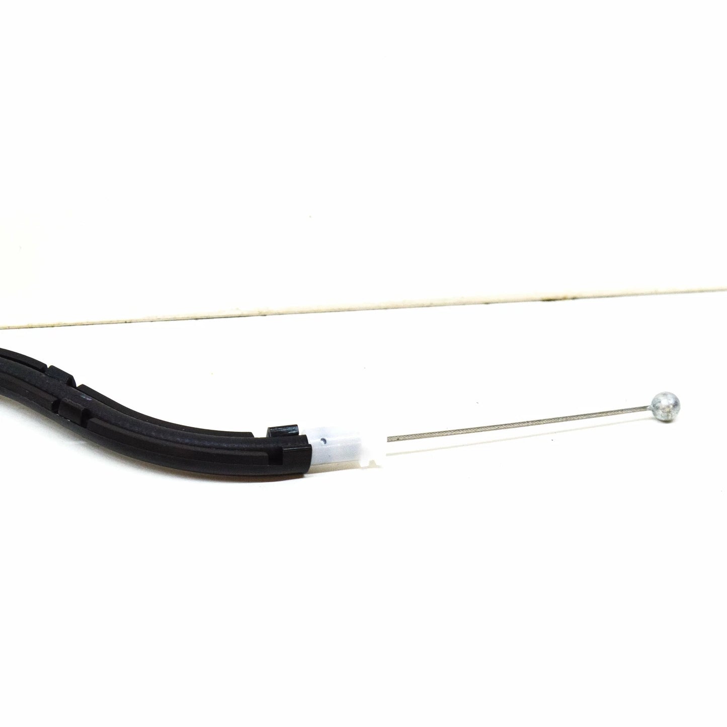 NEW VOLKSWAGEN T-ROC BONNET HOOD LID LOCK CABLE 2GA823528 ORIGINAL