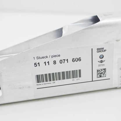 NEW BMW 4 M G22 FRONT RIGHT BUMPER SUPPORT RAIL BRACKET 51118071606 ORIGINAL