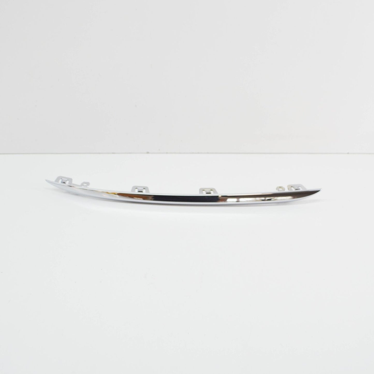 NEW MERCEDES-BENZ C W205 RIGHT REAR BUMPER CHROME TRIM A2058850621 ORIGINAL