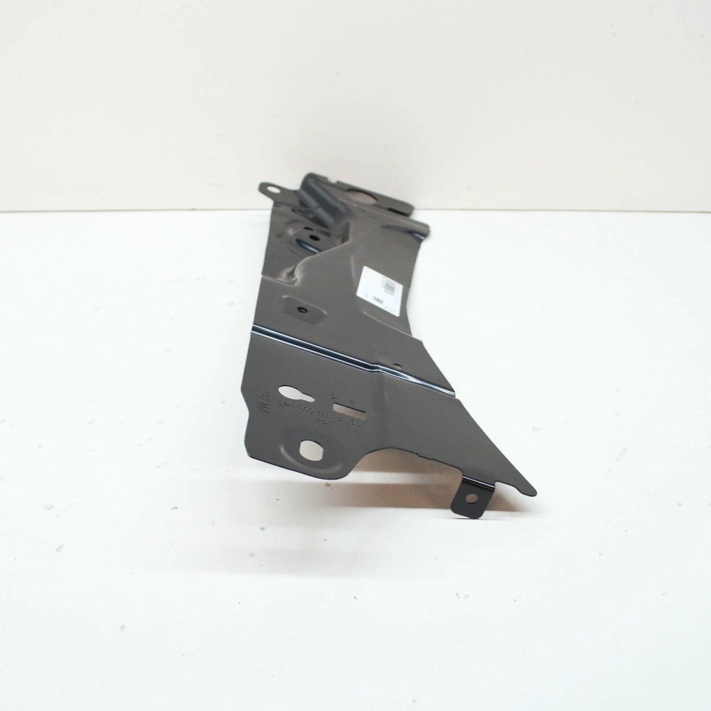 NEW VW TIGUAN AD FRONT RIGHT WING APRON REINFORCEMENT MEMBER 5NA809198D