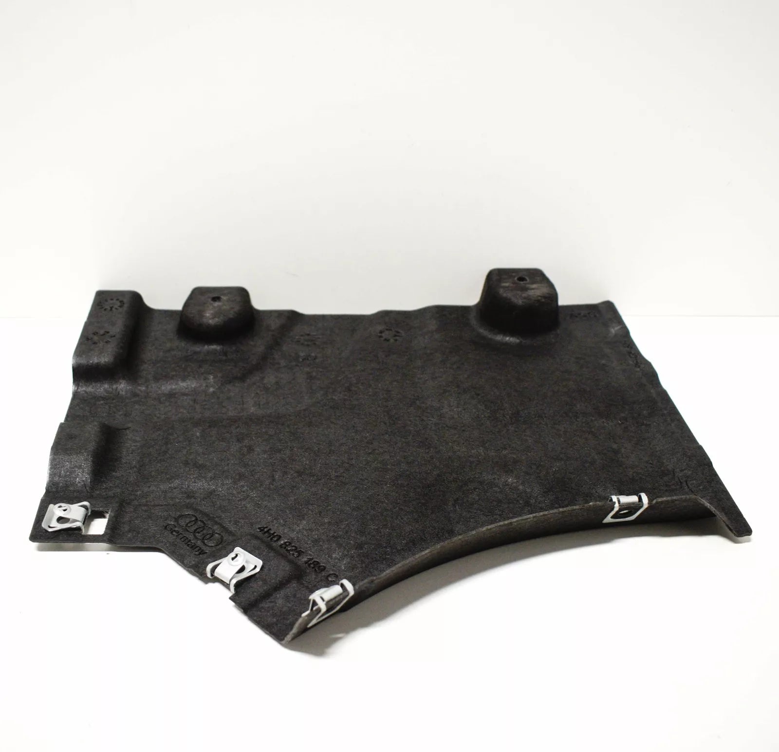 NEW AUDI A8 4H D4 FRONT LEFT UNDERBODY TRIM 4H0825189C