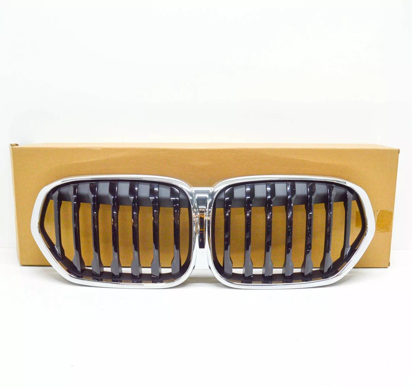 NEW BMW X1 F48 FRONT BUMPER RADIATOR GRILLE 8493450 51138493450 ORIGINAL