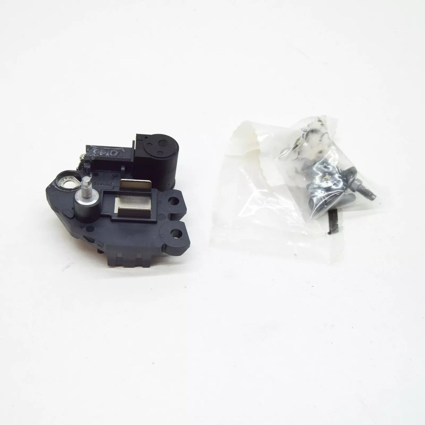 NEW BMW X5 E70 VOLTAGE REGULATOR 12317603775 7603775 ORIGINAL