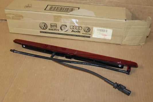 NEW SEAT ARONA KJ REAR THIRD BRAKE CENTRE STOP LIGHT 6F9945097B ORIGINAL