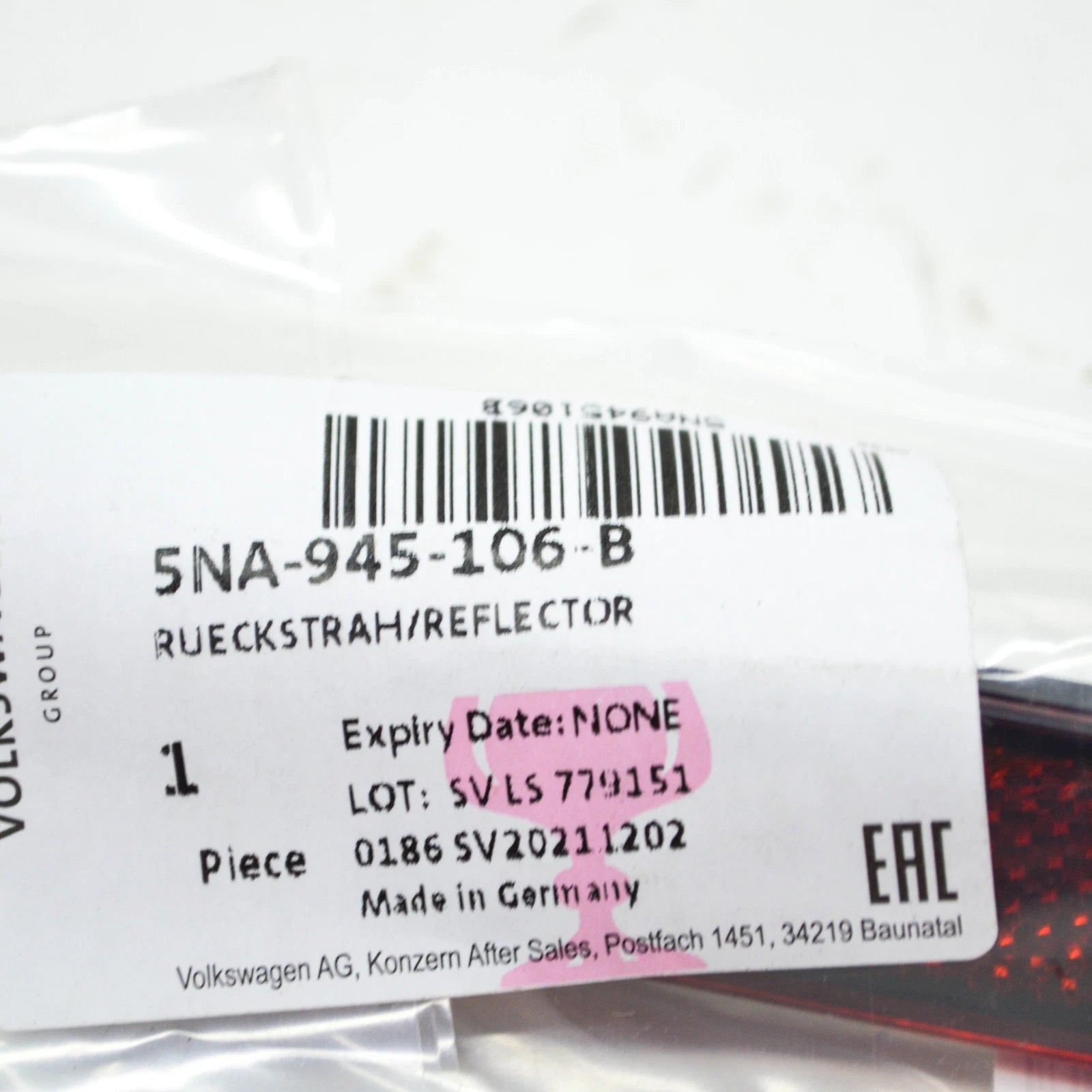 NEW VOLKSWAGEN TIGUAN AD REAR RIGHT BUMPER REFLECTOR 5NA945106B