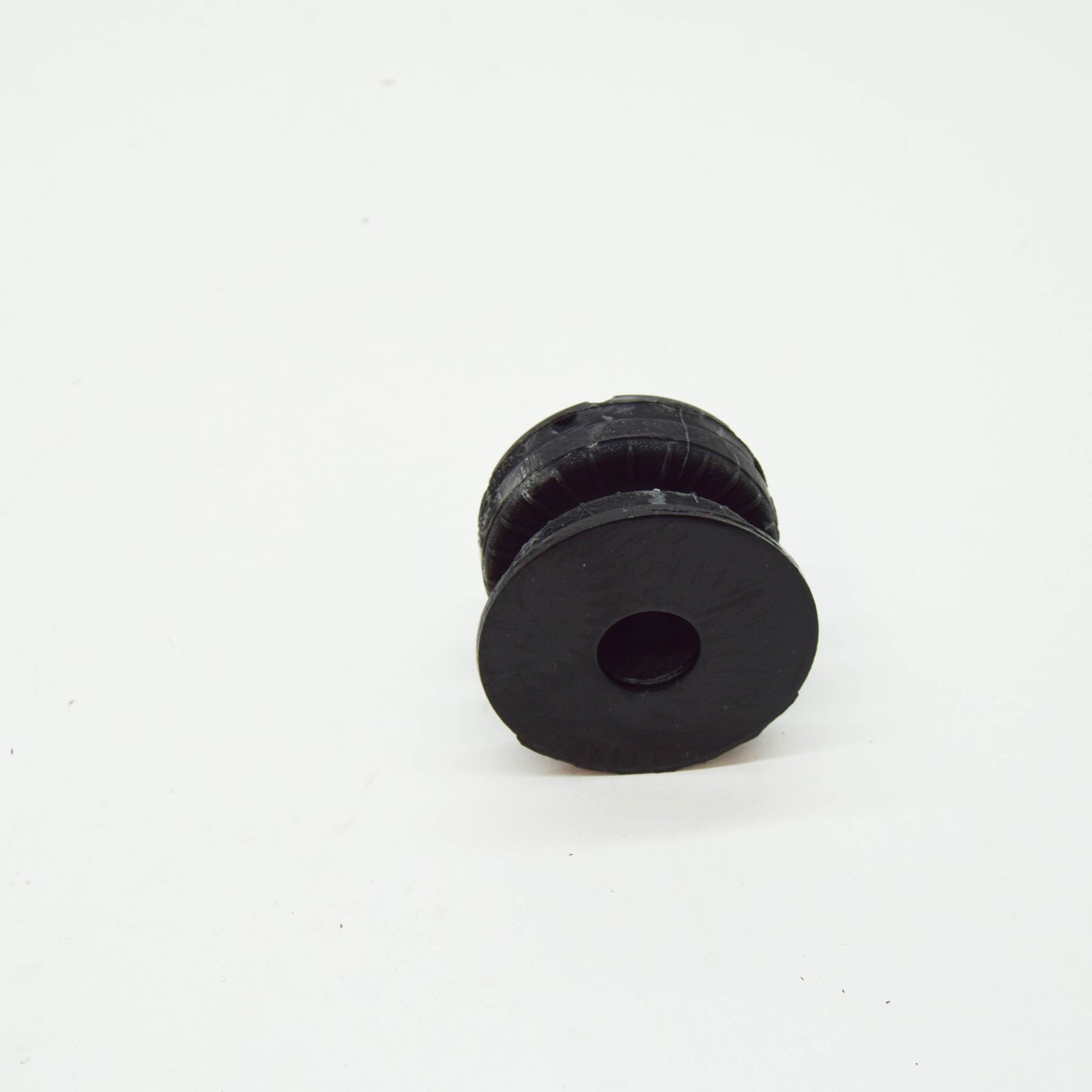 new ford ranger t6 mk1 chassis mount insulator rubber mounting 1916025 original