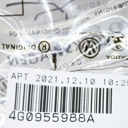 NEW AUDI A6 C7 FRONT RIGHT HEATED WINDSHIELD SPRAYER JET 4G0955988A ORIGINAL