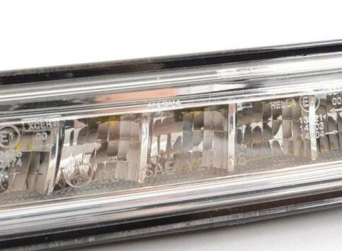 NEW MERCEDES-BENZ ML W164 FRONT LEFT DAYTIME RUNNING LIGHT A1649060151 ORIGINAL