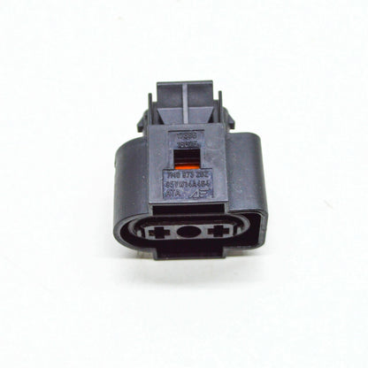 NEW AUDI A3 8P WINDSCREEN WASHER SYSTEM FLAT CONTACT HOUSING 7M0973202 ORIGINAL