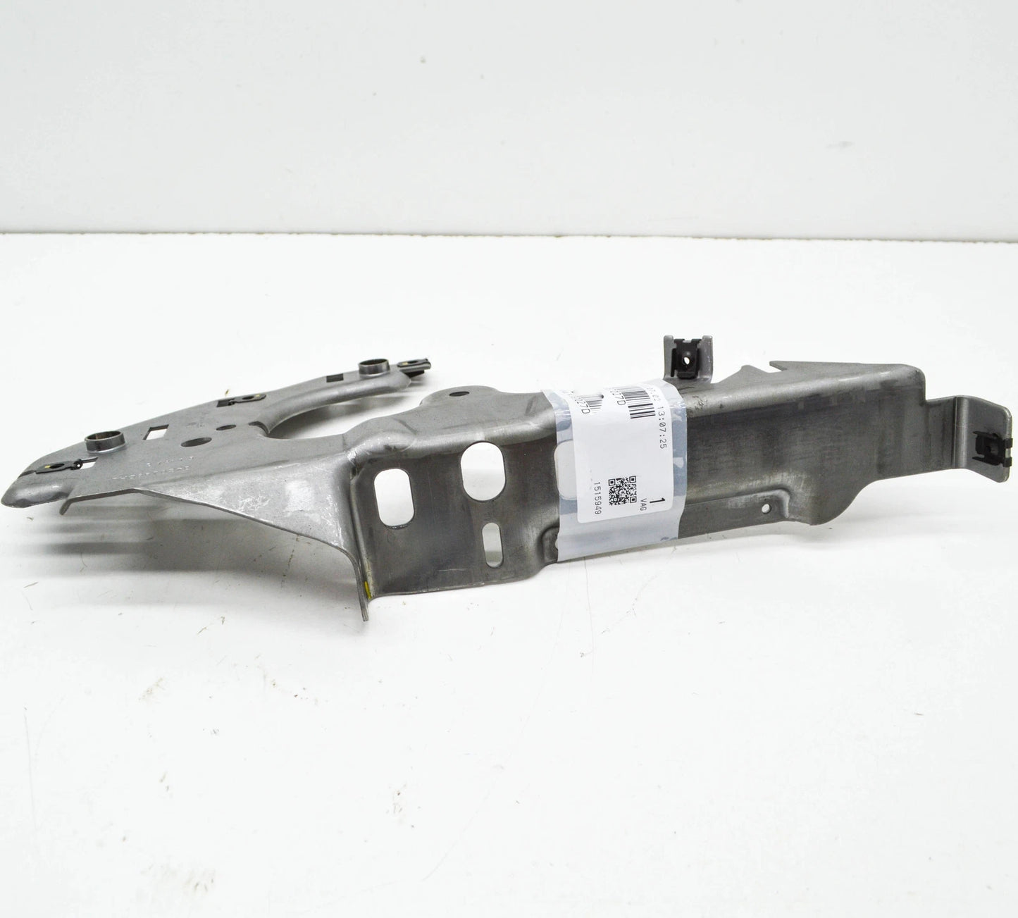 NEW VW TRANSPORTER V T5 LEFT DASHBOARD RETAINING FRAME LHD 7H0857027D ORIGINAL