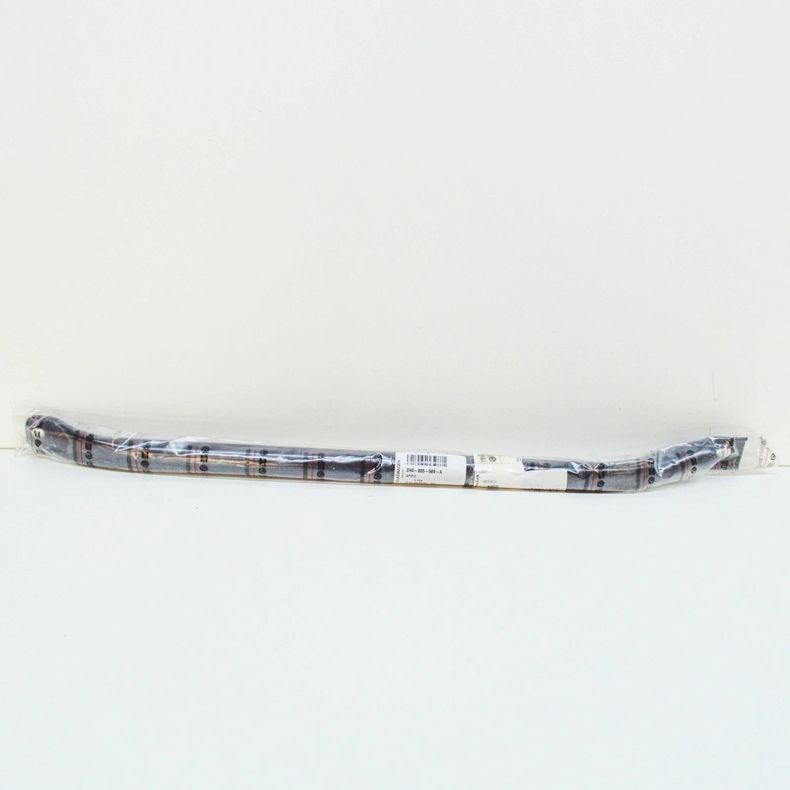 NEW VOLKSWAGEN AMAROK FRONT LOCK CARRIER SUPPORT 2H0805569A ORIGINAL