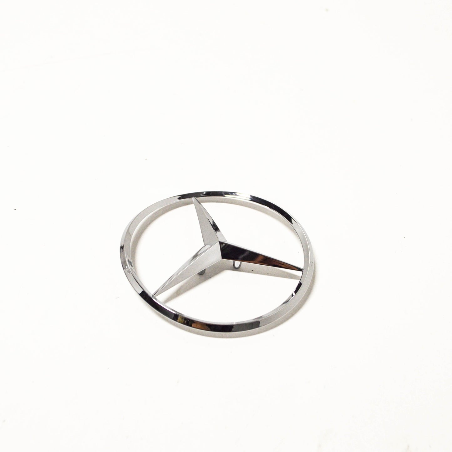 NEW MERCEDES-BENZ CLK C208 TRUNK LID BADGE EMBLEM A2087580058 2001 ORIGINAL