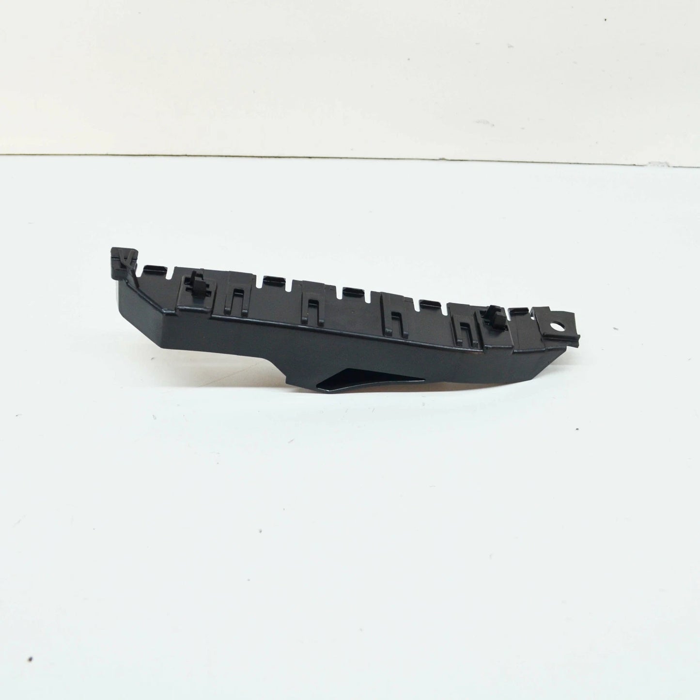 NEW VOLKSWAGEN TRANSPORTER T6 FRONT RIGHT BUMPER BRACKET 7LA807184A ORIGINAL