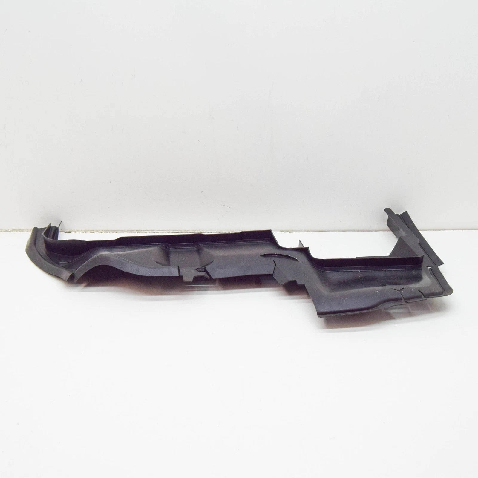 NEW AUDI A7 SPORTBACK 4G8 RADIATOR LEFT AIR GUIDE 4G8121283L ORIGINAL