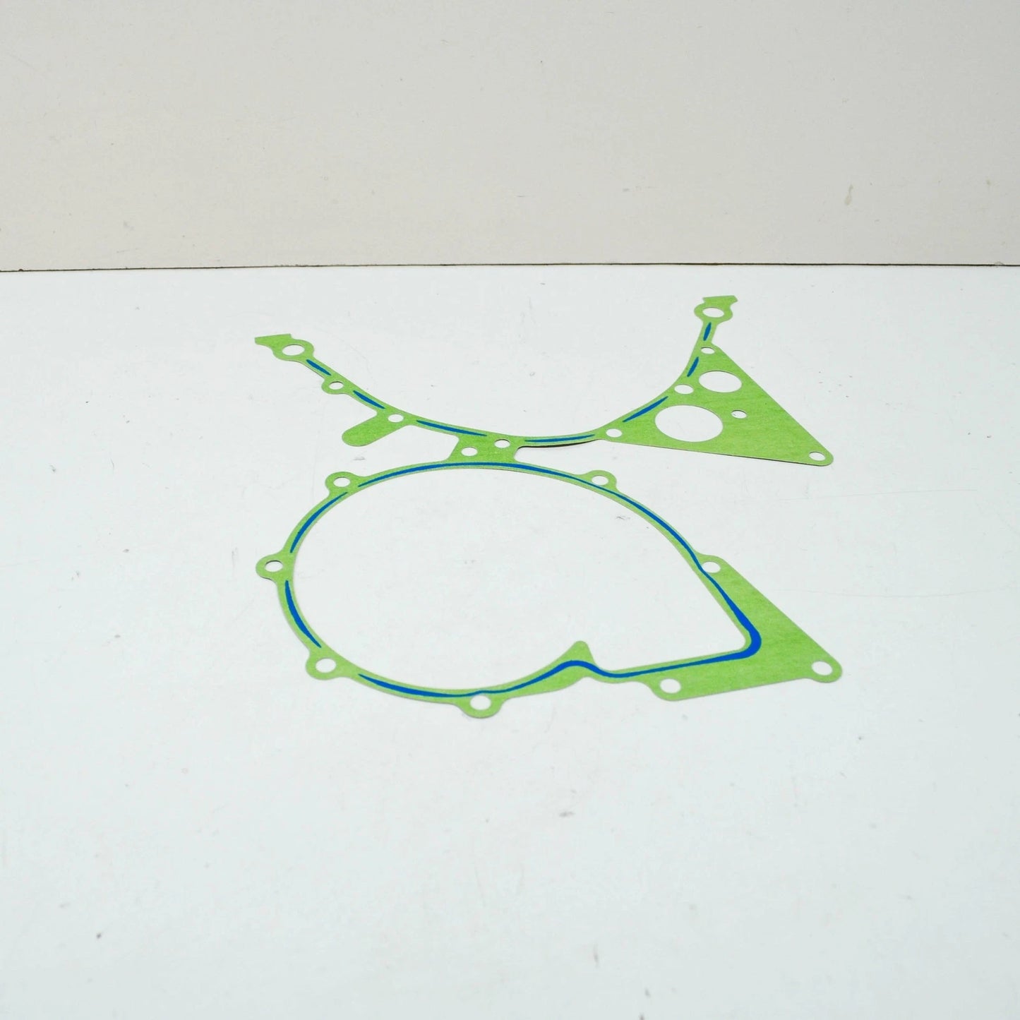 NEW BMW 7 E38 ENGINE TIMING COVER GASKET LOWER 11141725756 ORIGINAL