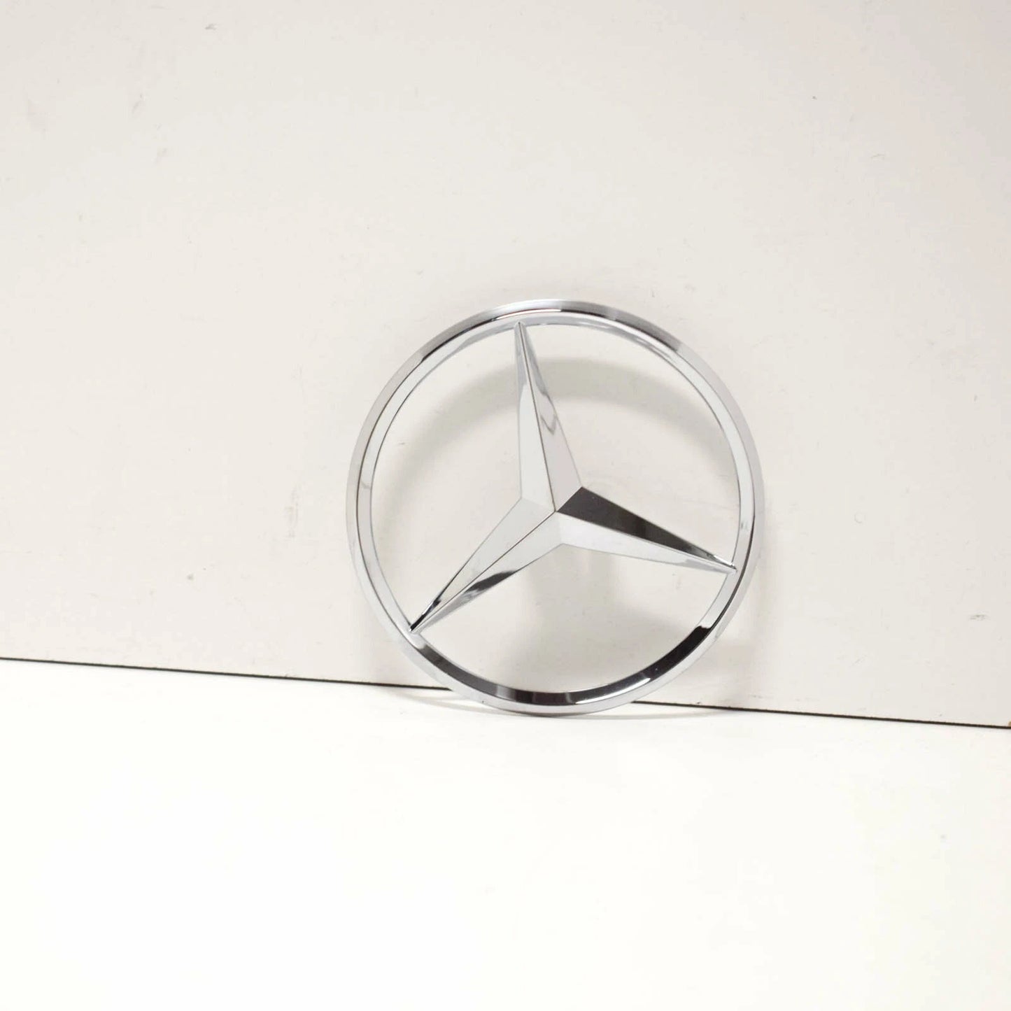 NEW MERCEDES-BENZ C W203 REAR PANEL DOOR BADGE EMBLEM STAR A2037580258