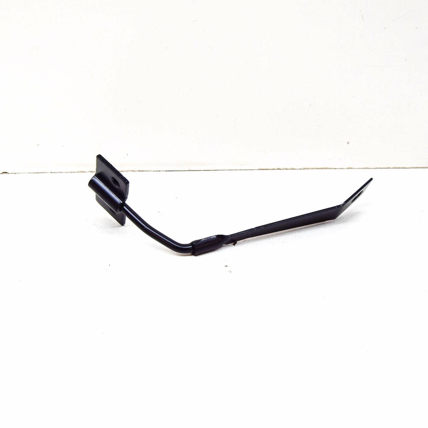 NEW AUDI A3 CABRIO 8V FRONT BONNET HOOD LOCK SUPPORT 8V5823485 ORIGINAL
