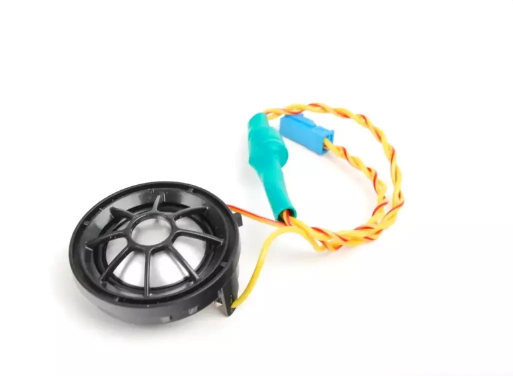 NEW BMW 1 E88 FRONT DOOR HARMAN KARDON TWEETER 65139217910 9217910 ORIGINAL