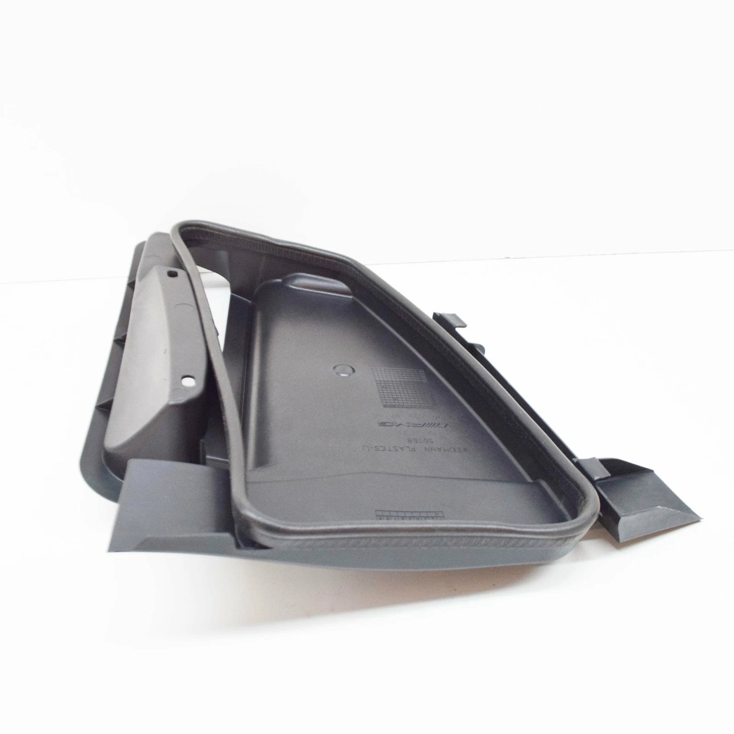 NEW MERCEDES-BENZ AMG GT C190 LEFT SIDE AIR DUCT A1908303900