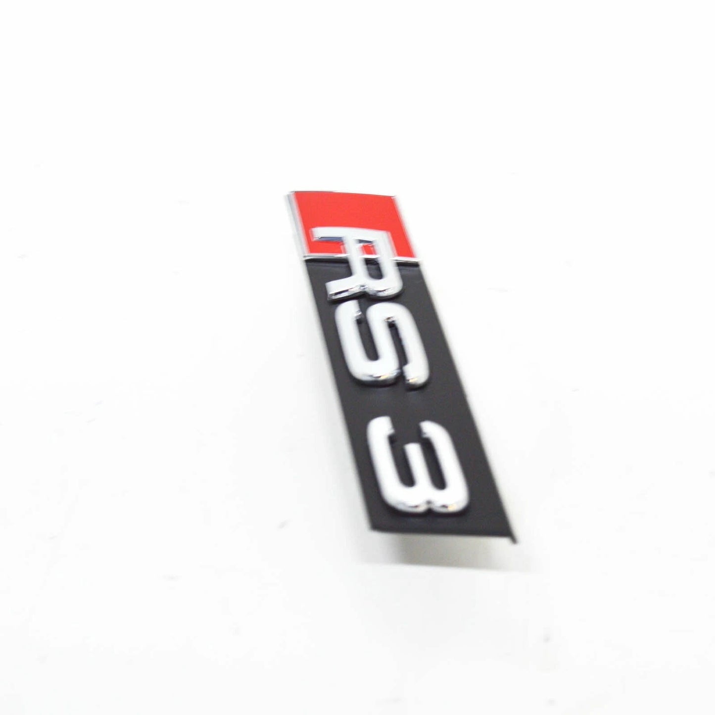 NEW AUDI RS3 8V FRONT RADIATOR GRILLE EMBLEM BADGE 8V48537362ZZ
