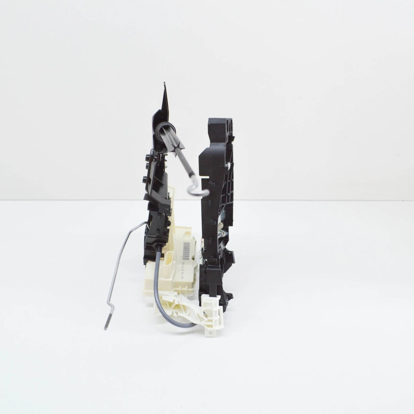 NEW MERCEDES-BENZ A W169 FRONT RIGHT DOOR LOCK LHD A1697204235 ORIGINAL