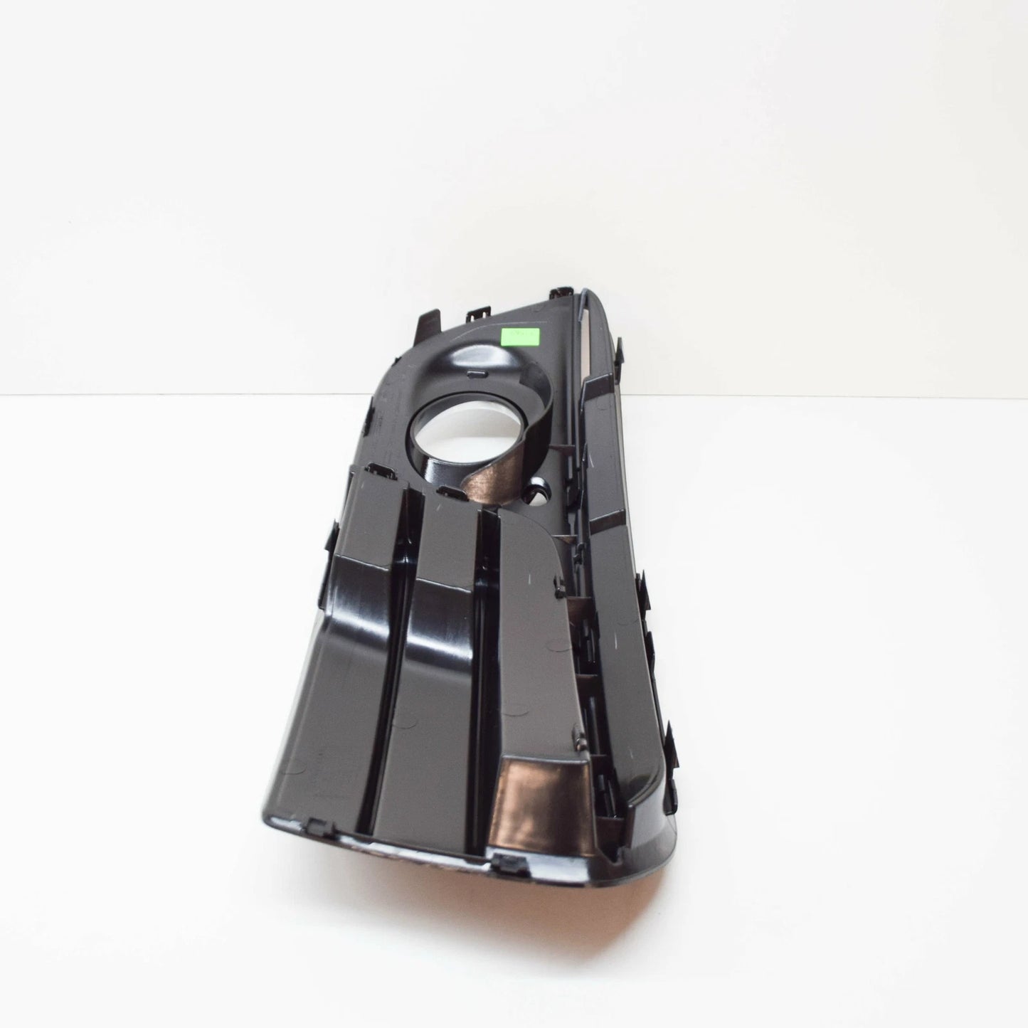 NEW AUDI Q5 8R FRONT RIGHT FOG LIGHT GRILLE 8R0807682J BJI