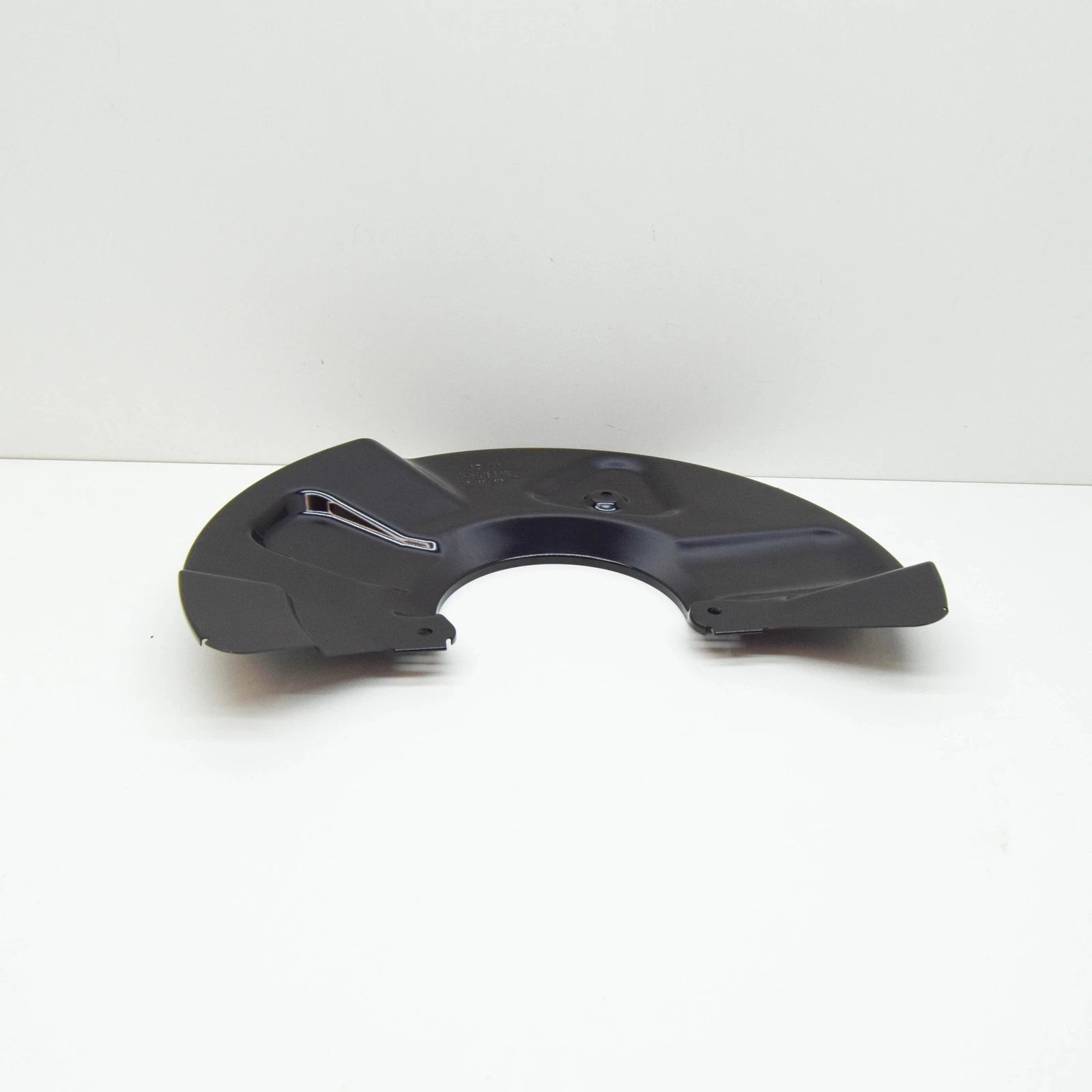 NEW VW TRANSPORTER VI T6 FRONT RIGHT BRAKE DISC PROTECTION 7E0615312A ORIGINAL