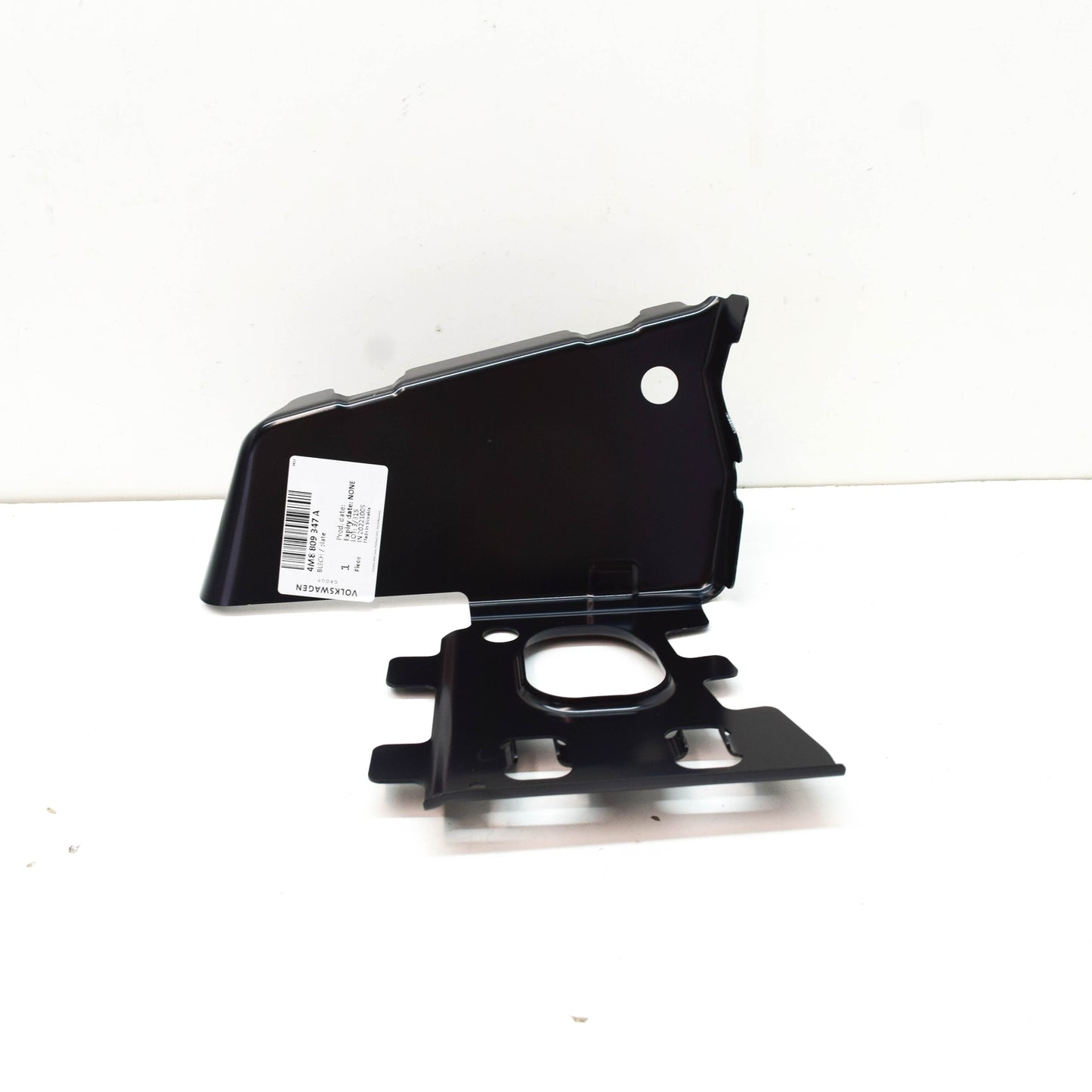 NEW AUDI Q8 4MN REAR LEFT SIDE PANEL CONNECTING PLATE 4M8809347A ORIGINAL