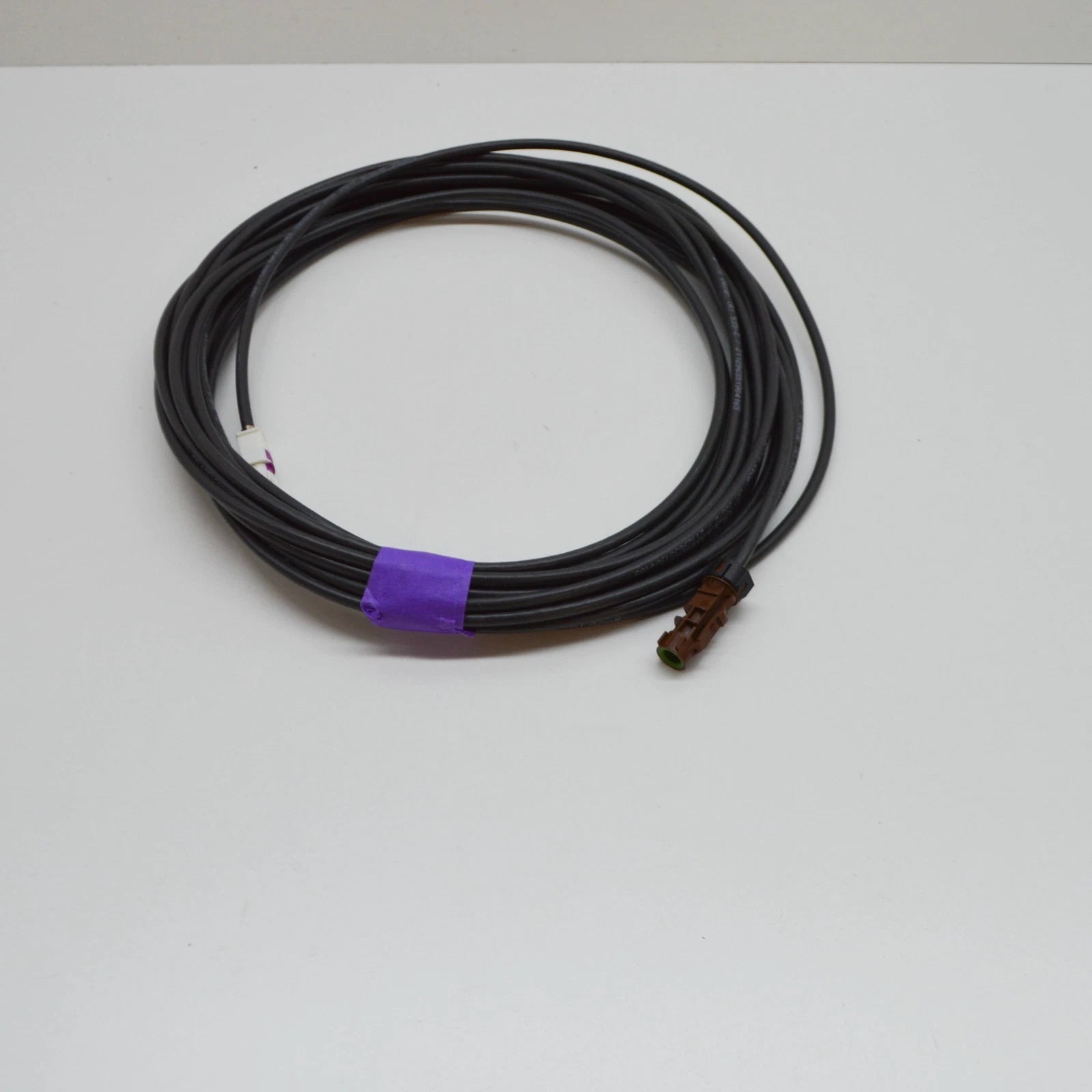 NEW MERCEDES-BENZ SPRINTER 907 REVERSE CAMERA CONNECT CABLE A9078272700 ORIGINAL