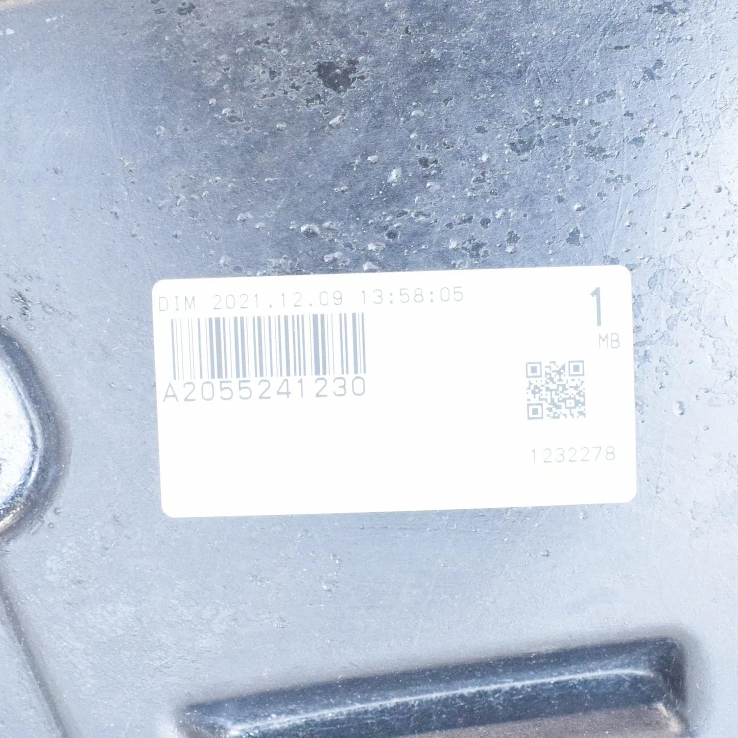 NEW MERCEDES-BENZ C-CLASS W205 ENGINE UNDERCOVER PANEL A2055241230 ORIGINAL