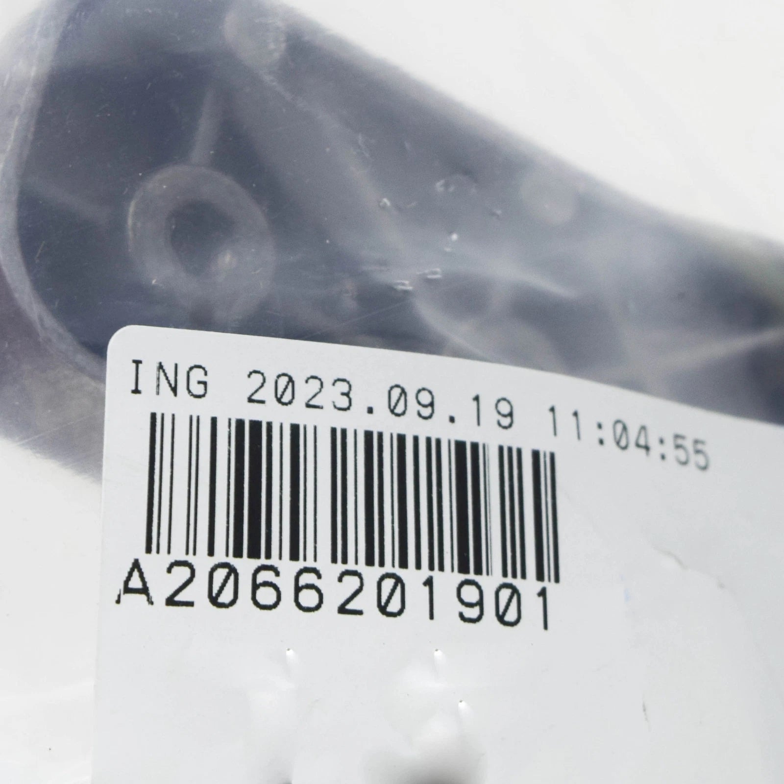 NEW MERCEDES-BENZ C W206 FRONT LEFT CROSSMEMBER BRACKET A2066201901 ORIGINAL