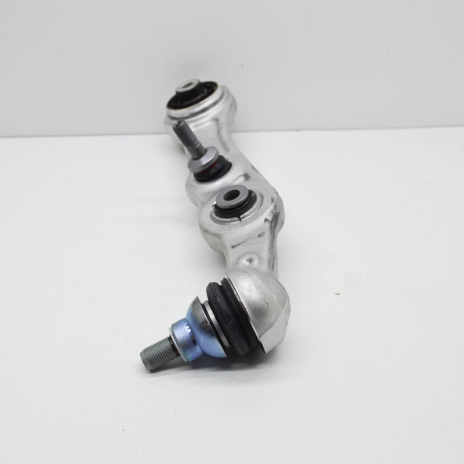 NEW MERCEDES-BENZ C W205 FRONT AXLE LEFT CONTROL ARM A2053306510 ORIGINAL