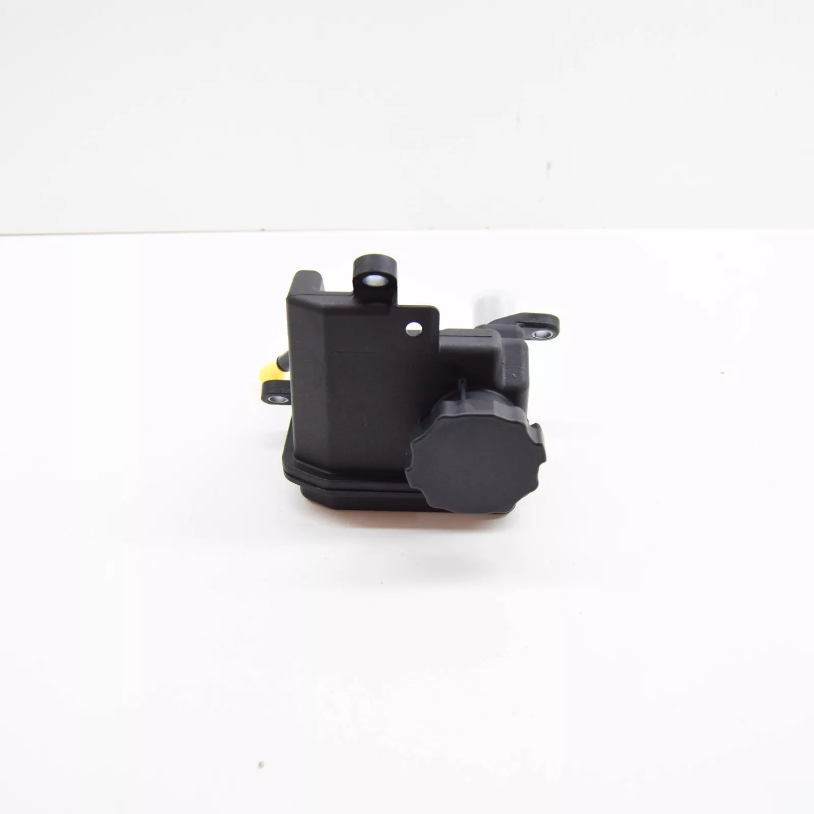 NEW MERCEDES BENZ VIANO W639 POWER STEERING RESERVOIR A0004602883 ORIGINAL