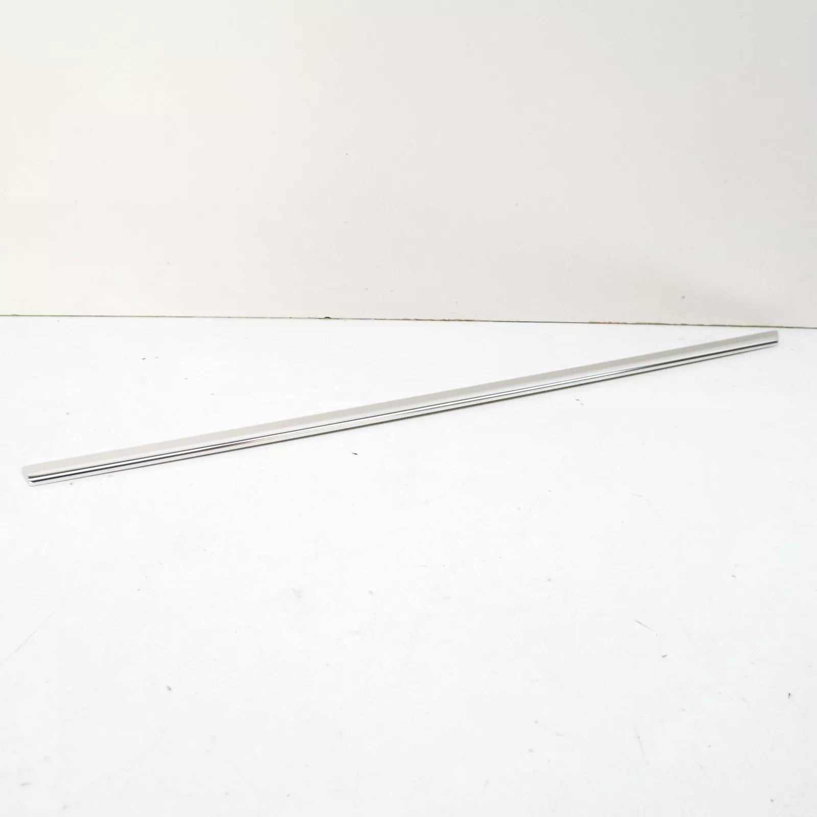 NEW VOLKSWAGEN T-ROC A11 REAR RIGHT DOOR MOLDING 2GA839644HXK1