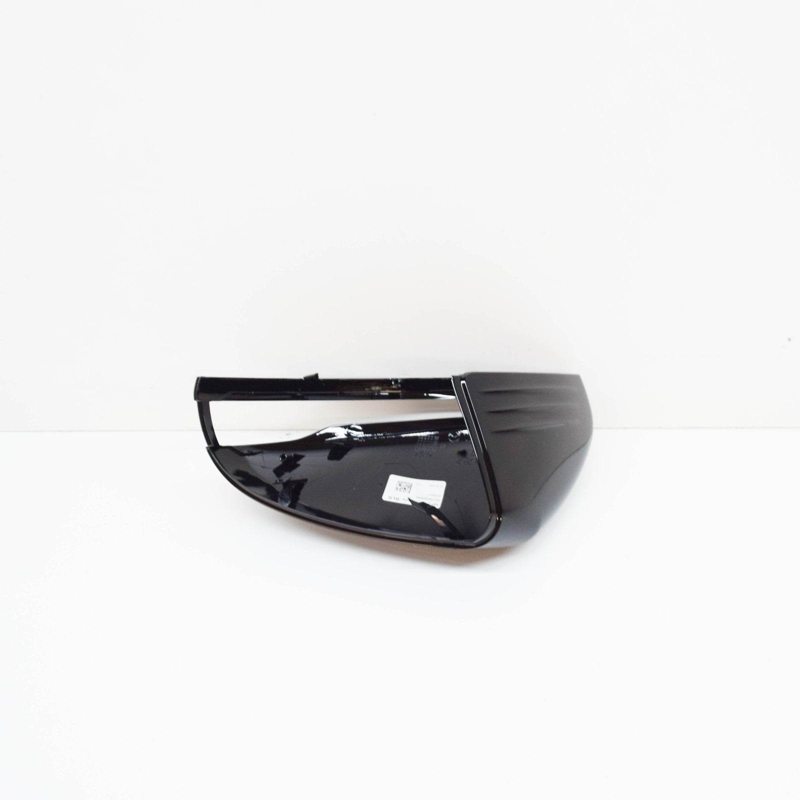 NEW MB C W205 FRONT RIGHT DOOR MIRROR COVER RHD A09981152009040 ORIGINAL