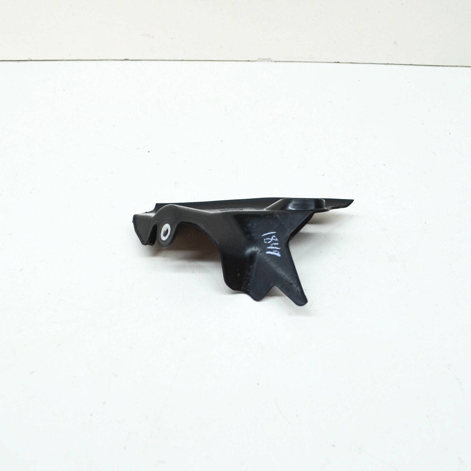 NEW MERCEDES-BENZ GLS X166 FRONT LEFT A-PILLAR TRIM A1666900507 ORIGINAL